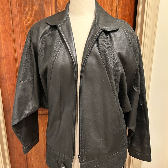 Genuine leather jacket - Picture 6 of 10